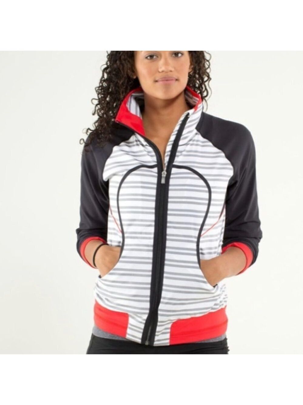 Lululemon Run Track Attack Jacket Women's Size 2